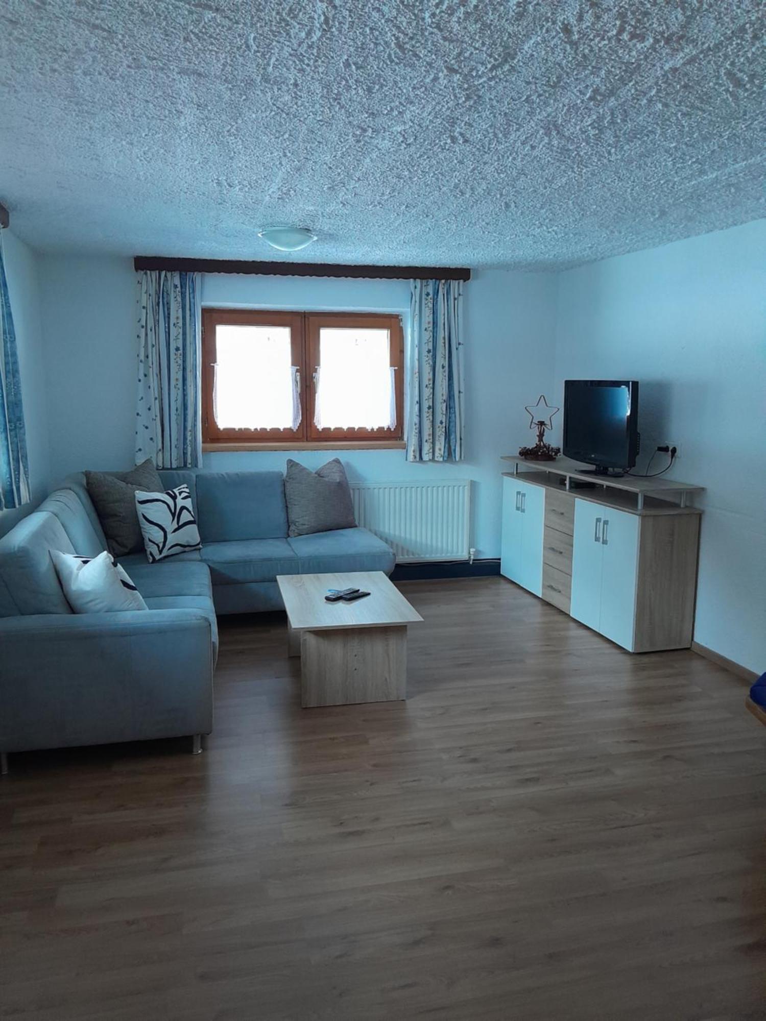 Ferienhof Bichlhof Arzl im Pitztal Kamer foto